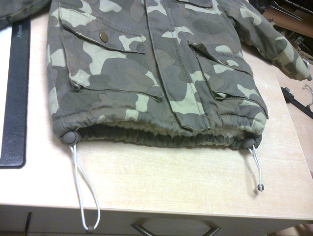 欧盟对中国产男童外套发出消费者警告